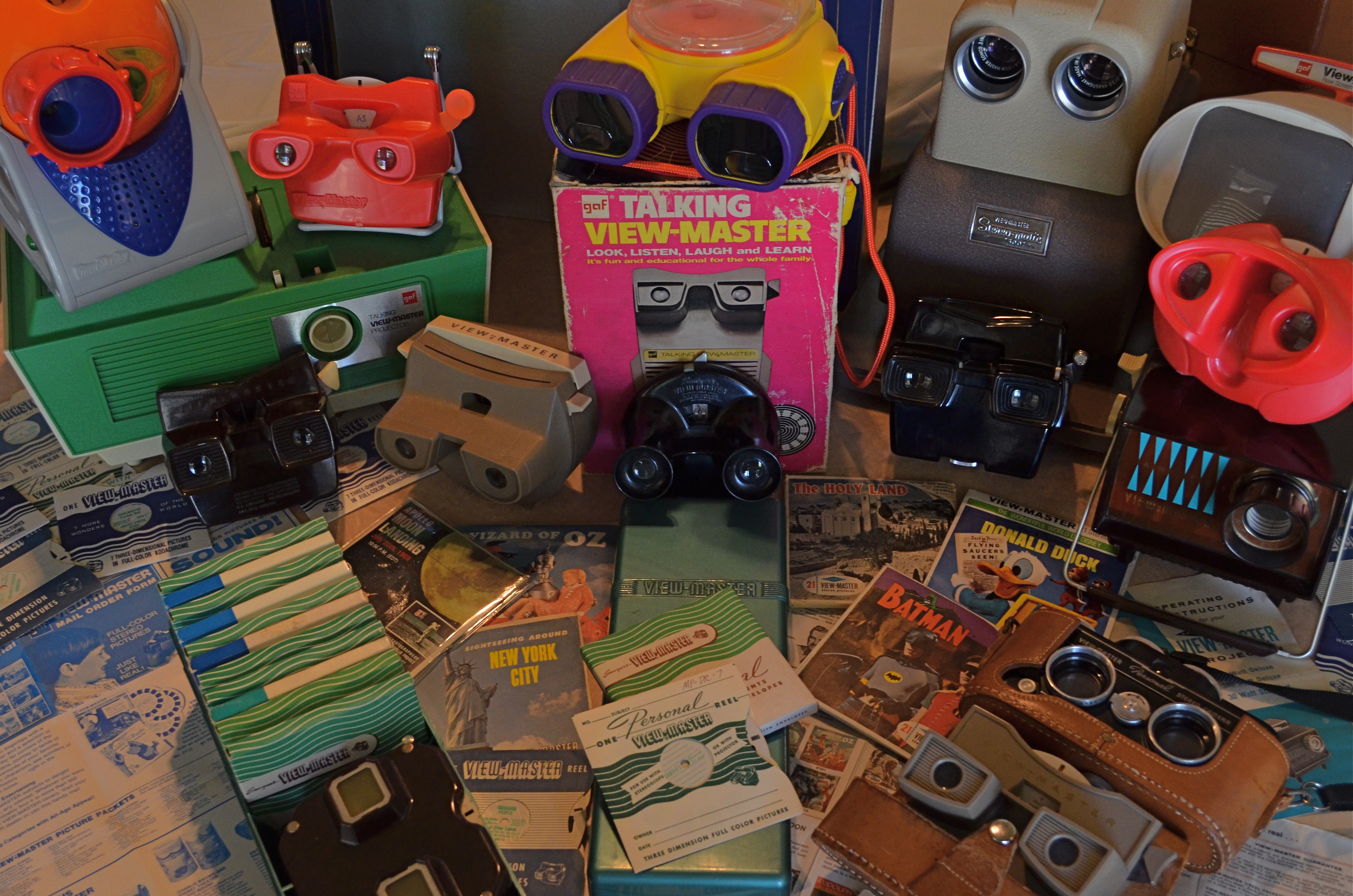 Class Picture: A small sampling of the massive product line from over sixty-four years of View-Master. 1/80 sec., f/5.6, ISO 640, 24mm.