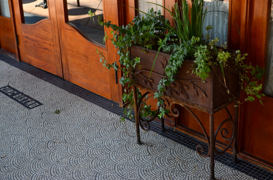 Detail of a restuarant that I've shot dozens of frames of over the past five years. Now ask me if I could shoot it everyday for a year. I'm thinking not.