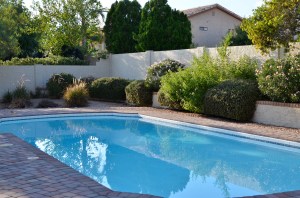 Same scene, taken within a minute of the one above, but with normal white balancing and settings of 1/250 sec., f/5.6, ISO 100, 35mm.