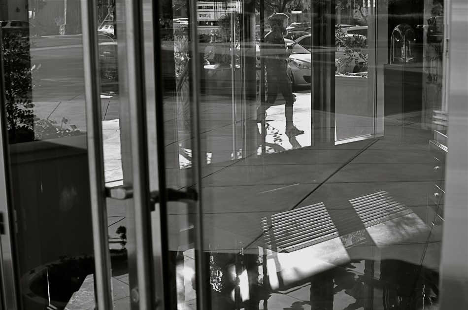 1/160 sec., f/5.6, ISO 100, 35mm.