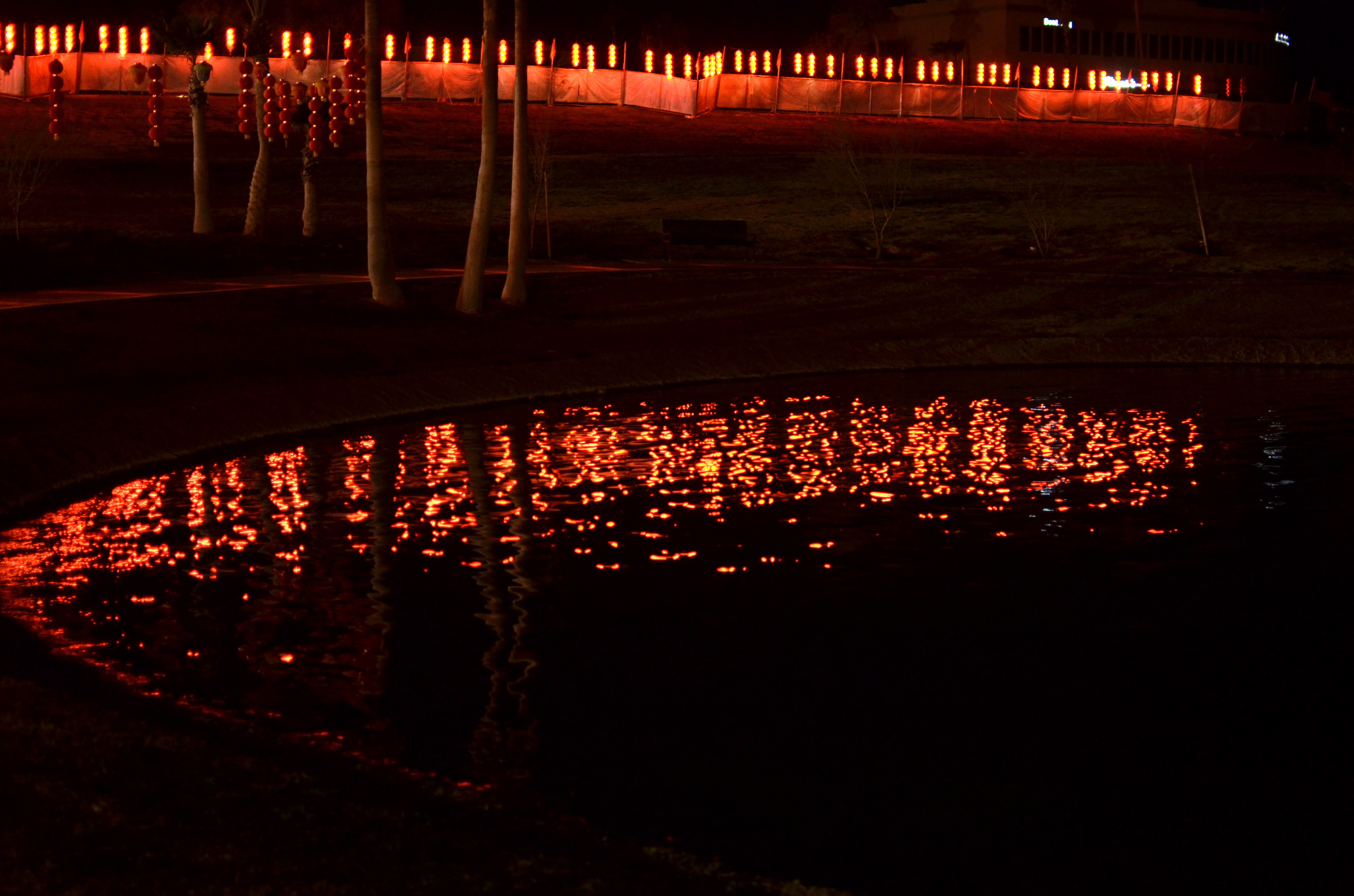 "Don't overthink this", say the Photo Phates. 1/25 sec., f/1.8, ISO 640, 35mm.