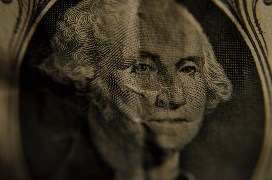 1/100 sec., f/5.6, ISO 800, 35mm.