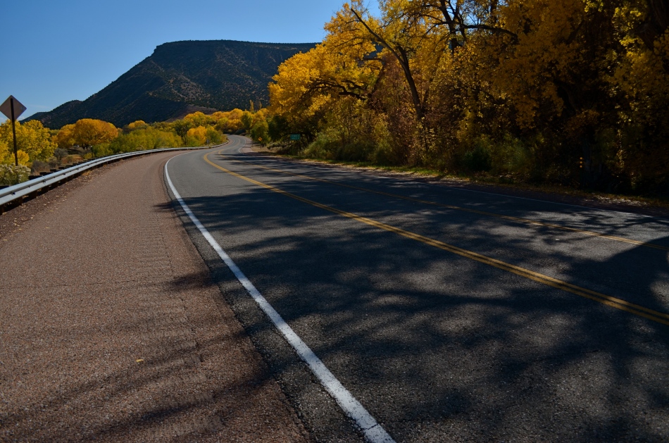 The southwest U.S. does autumn on the soft pedal.