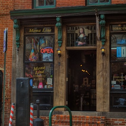 Mona Lisa Smoke Shop, Washington D.C., 2013.