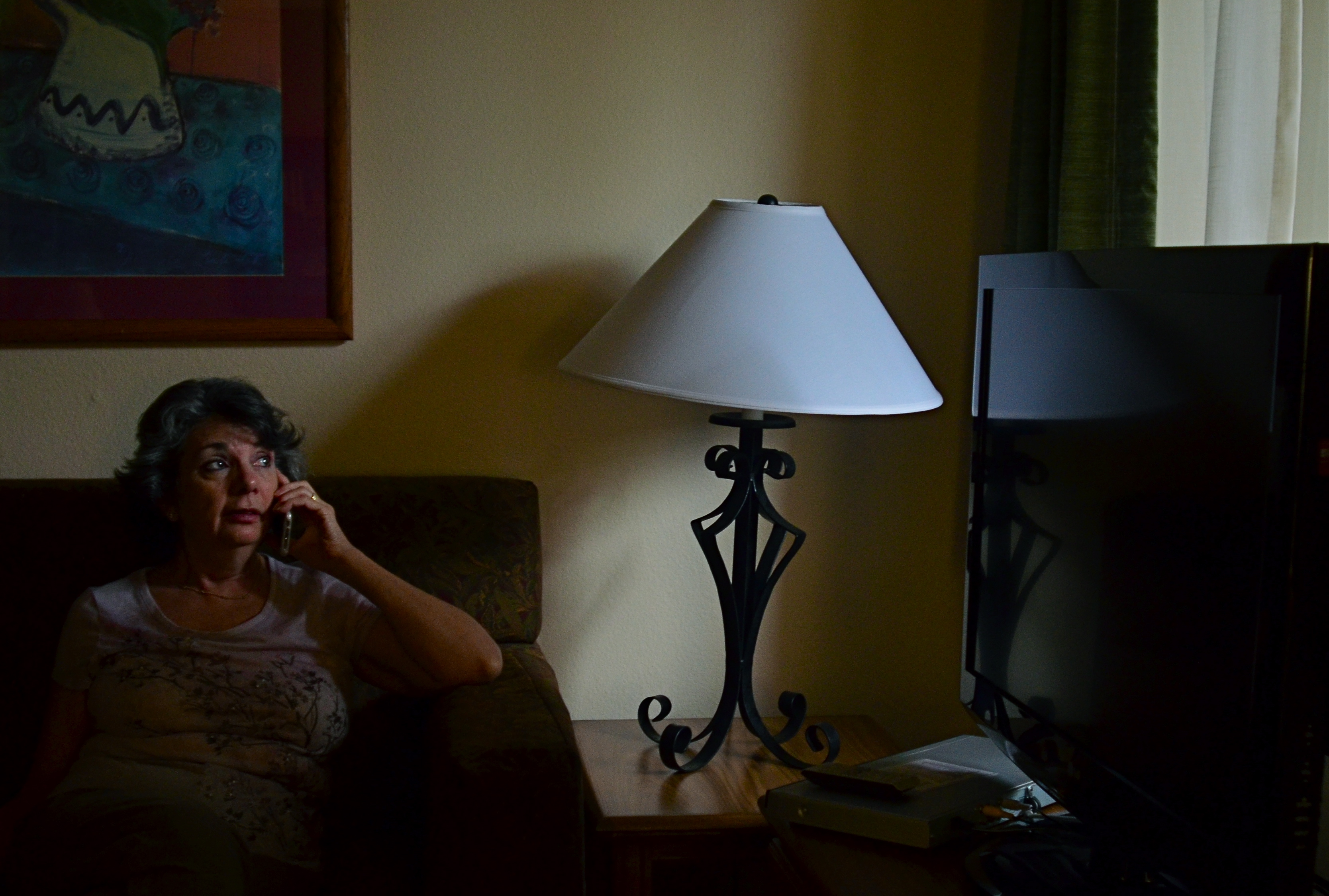 One lady, one source of light, one shot: 1/40 sec., f/1.8, ISO 640, 35mm.