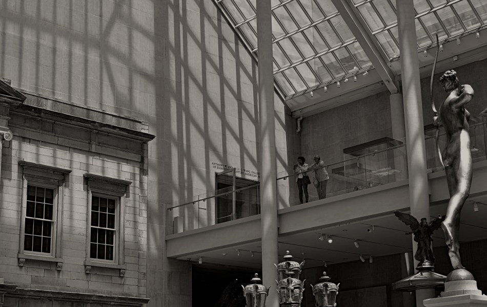 Spaces like this vast sculpture gallery beg to be visualized from as many angles of view as possible, 