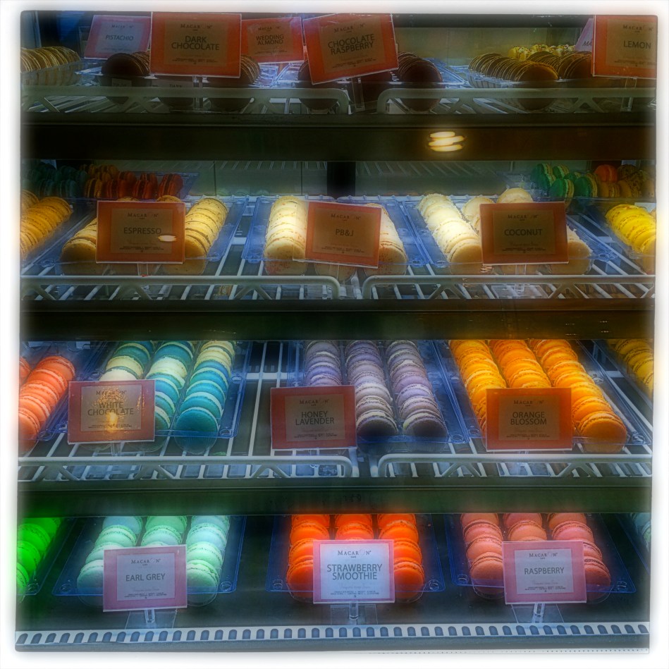 These uber-cupcakes didn't look nearly seductive enough in reality, so I added a gauzy layer in SoftFocus and a faux Technicolor filter in AltPhoto.