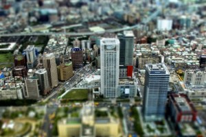 Lefz Lim brings it on down to Tiny Town, converting a real city scene to a mock miniature.