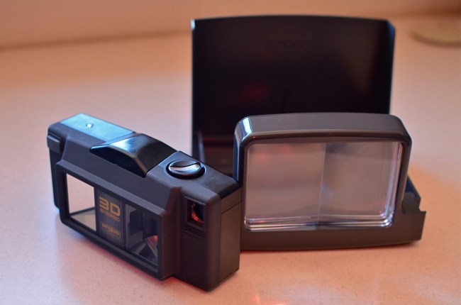 The (somewhat less than) MIghty Argus 3D film camera of the late '90's. shown here with its print viewer. Jealous?