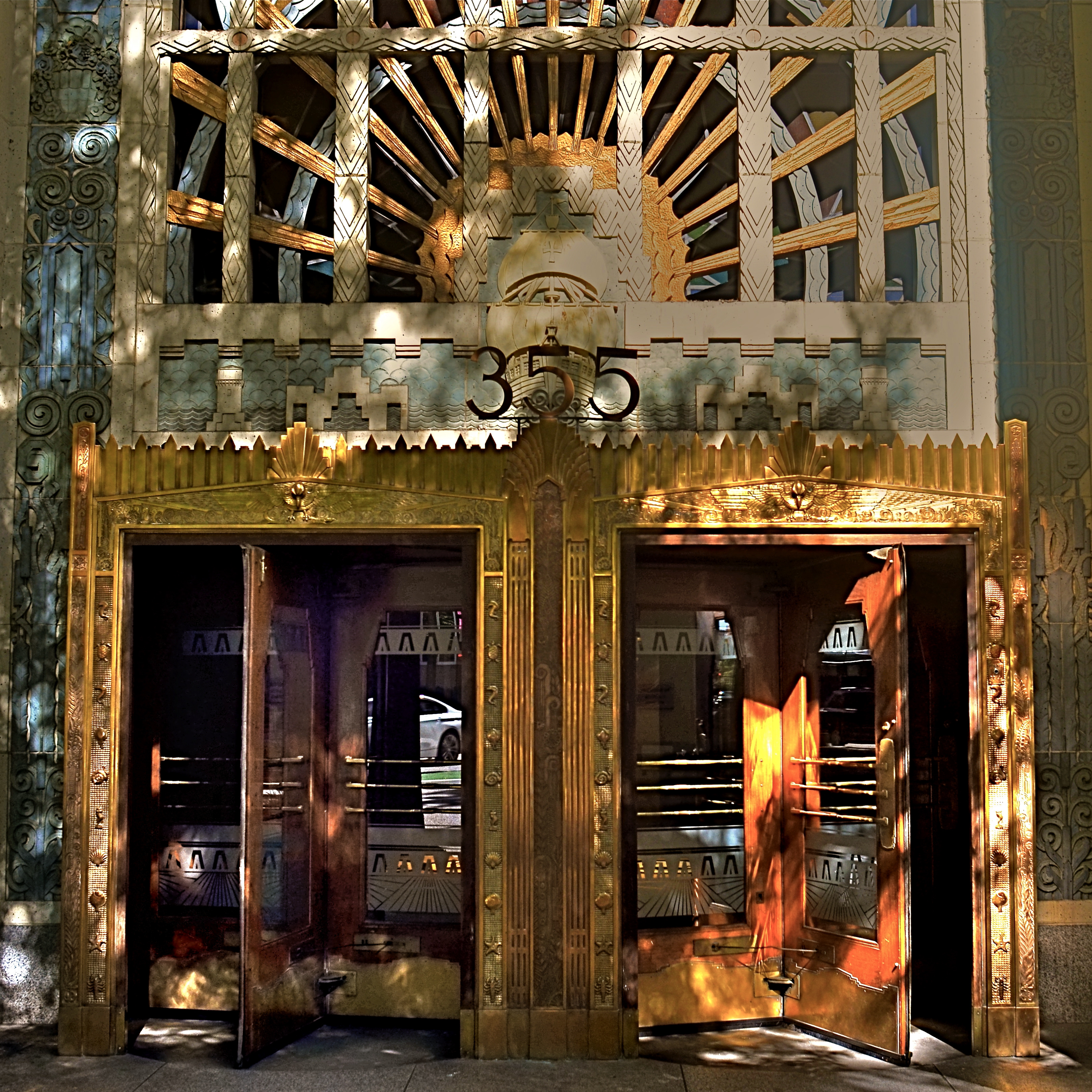 Entrance Marine HDR Fake